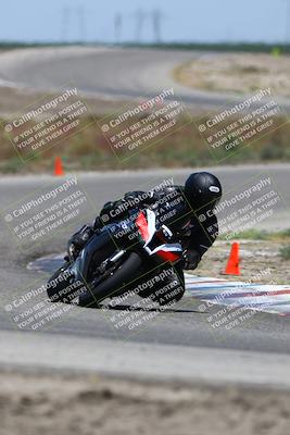 media/May-25-2025-Lets Ride (Sun) [[0ff033e448]]/A Group/12pm (Riverside)/